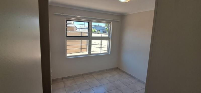 To Let 2 Bedroom Property for Rent in Windsor Park Western Cape